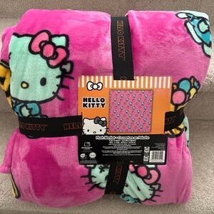 Hello kitty Frankenstein Halloween queen blanket